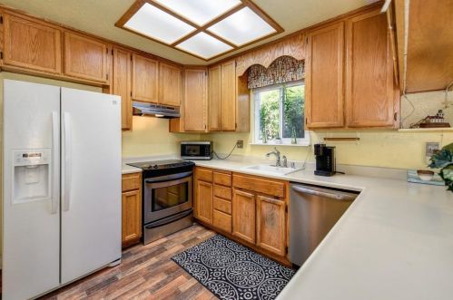 10909 Walnutwood Way, Rancho Cordova CA  95670-5114 exterior