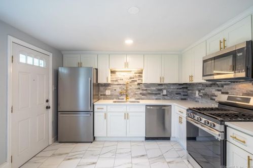 2100 Corbin Ave, New Britain CT  06053-2261 exterior