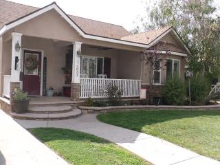 5831 Pearce Ave, Lakewood, CA 90712-1304