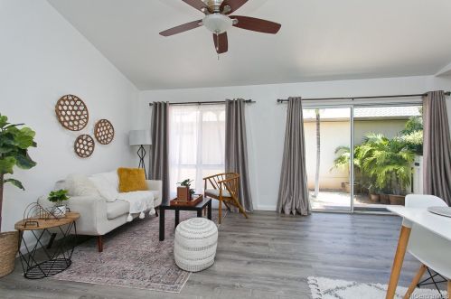 91-1502 Kuhia Pl, Ewa Beach HI  96706-4612 exterior