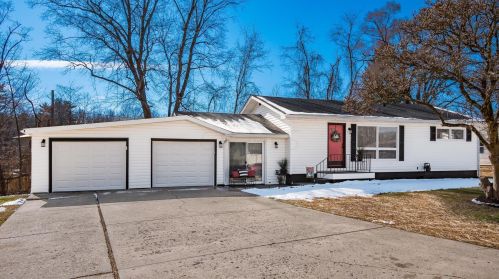 1172 Somers St, Zanesville, OH 43701-2673