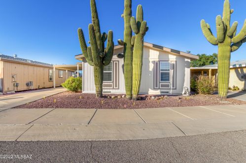 4987 River Valley Loop, Tucson, AZ 85705-4858