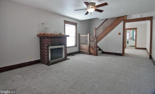 21 Adams St, Pottstown, PA 19464-5701