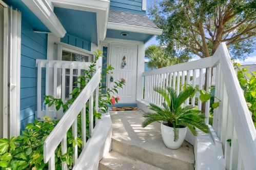 1221 Ocean Dunes Cir, Jupiter FL  33477-9150 exterior