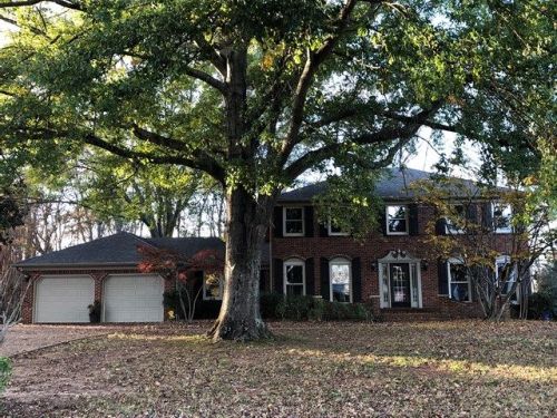 309 Westbury Ln, Florence, AL 35630-1129