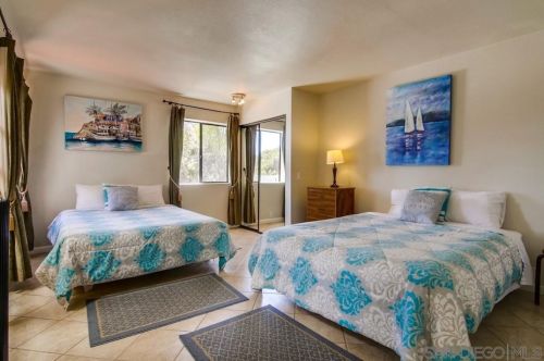 4111 Bayard St, San Diego CA 92109-4039 exterior