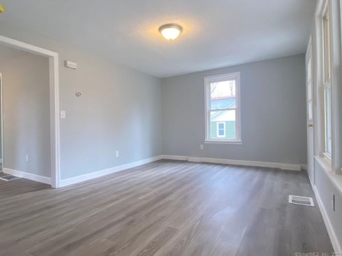 79 Branford Rd, North Branford CT  06471-1323 exterior