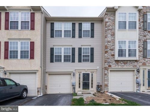703 Fox Trl, Parkesburg, PA 19365-2169