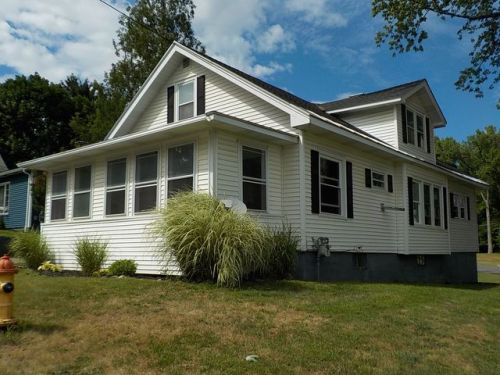 530 Maple Grove Ave, Herkimer, NY 13350-1533