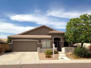 6758 Saddlehorn Rd, Peoria, AZ 85383-7075