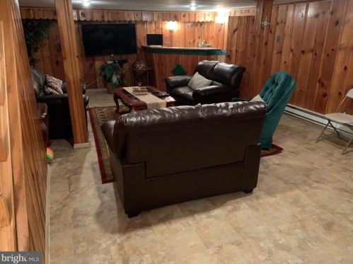 436 Bert Ave, Trenton NJ 08629-2703 exterior