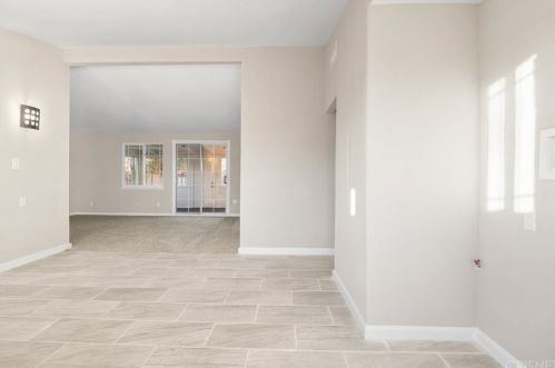 403 Lingard St, Lancaster CA 93536-1405 exterior