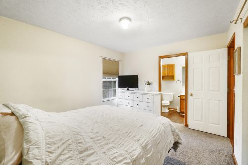 421 Ripple Creek Dr, Covington KY  41018-2684 exterior