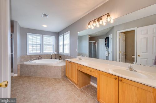 786 Spruce Hill Way, Charles Town WV  25414-4486 exterior