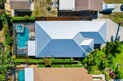 769 101 Ave, Naples FL 34108-3205 exterior