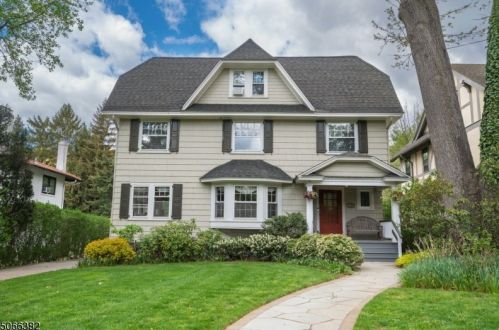 124 Clinton Ave, Montclair, NJ 07042-2015