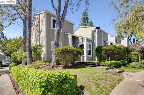 371 Scottsdale Rd, Concord, CA 94523-5113