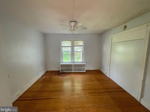 304 Governors Ave, Dover DE  19904-3006 exterior