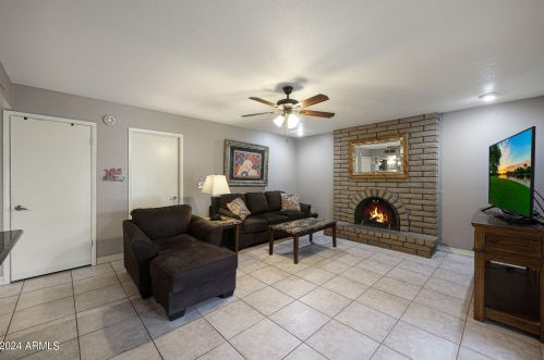 5030 Winchcomb Dr, Scottsdale AZ  85254-2861 exterior