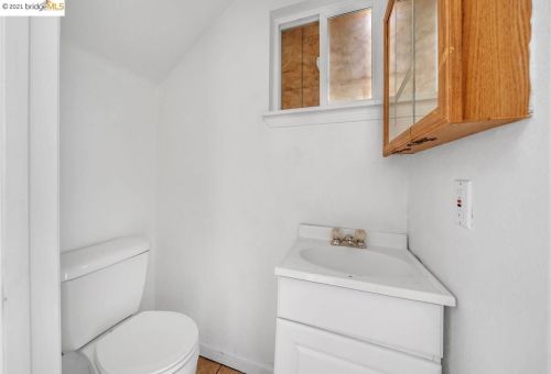 7117 Herbert Guice Way, Oakland CA  94621-3212 exterior
