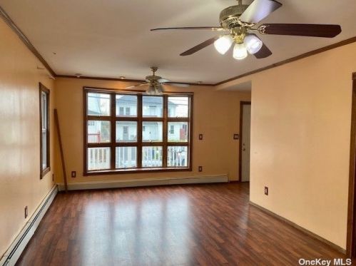 328 Beach 74th St, Far Rockaway, NY 11692-1054