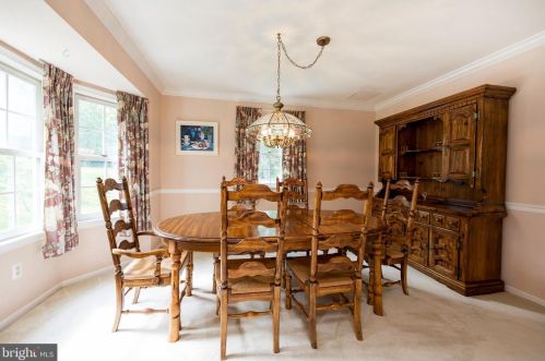 209 Knapp Rd, Lansdale PA 19446-1731 exterior