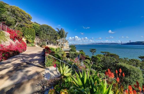 333 Belvedere Ave, Tiburon CA 94920-2429 exterior