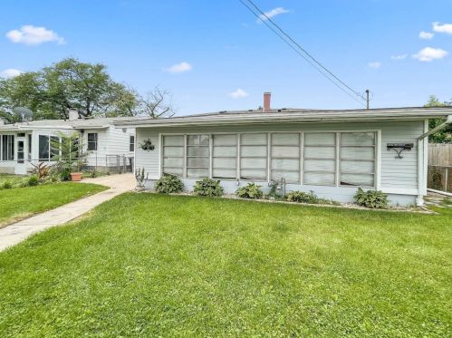 225 Delaware St, Hobart IN  46342-4110 exterior