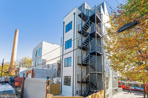 1910 Benning Rd, Washington, DC 20002-4724