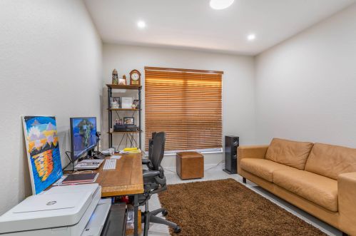 3471 177 Ave, Hollywood FL 33029-1672 exterior