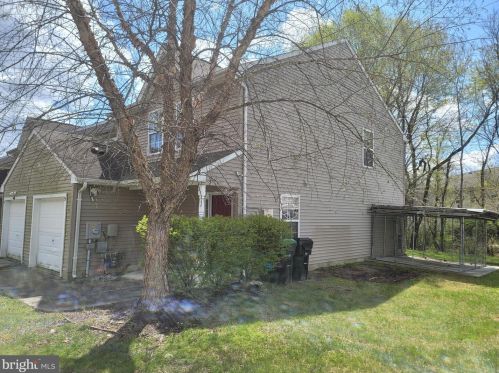 55 High Meadows Dr, Erial, NJ 08081-1977