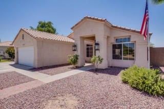 10329 Montebello Ave, Glendale, AZ 85307-4313