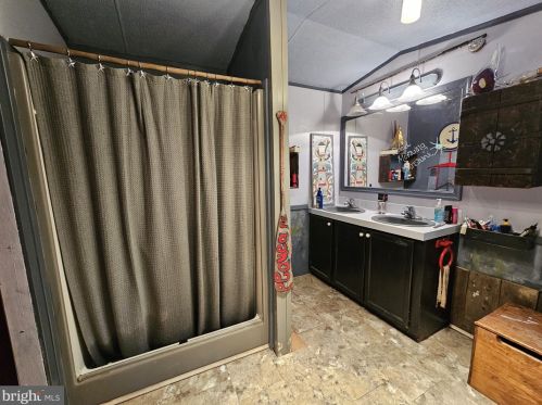 506 Cedar Ln, Smithville PA  17560-9704 exterior