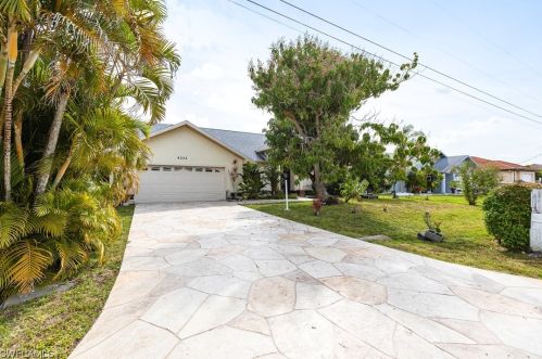 4333 5th Pl, Cape Coral, FL 33914-7504