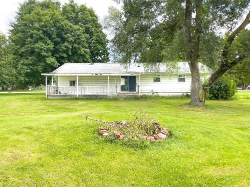 3065 Schell Dr, Marion OH  43302-8754 exterior