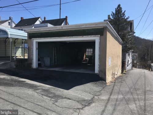 500 Ridge Ave, Primrose, PA 17901-3735
