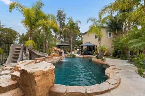 28030 Gibraltar Ln, Santa Clarita CA  91384-4548 exterior