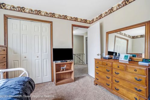 1068 Toms River Rd, Jackson Twp NJ  08527-5240 exterior