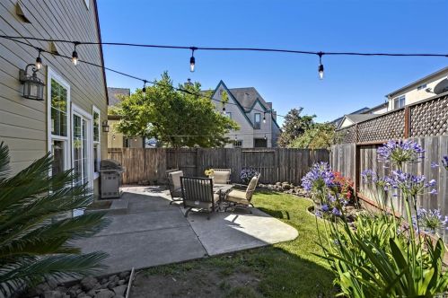 2421 Waltzer Rd, Santa Rosa CA  95403-1868 exterior