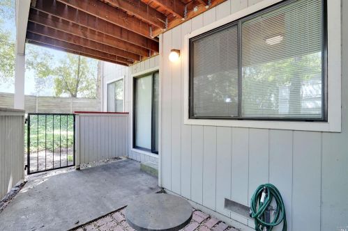 2512 Westberry Dr, Santa Rosa CA 95403-4134 exterior