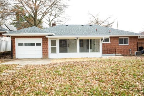 6477 Devonwood Dr, Cincinnati OH 45224-1118 exterior