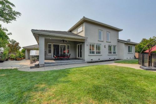 1781 Summer Cloud Ct, Folsom CA  95630-6249 exterior