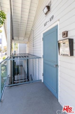 835 Magnolia Ave, Long Beach, CA 90813-6419