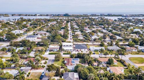 316 Glenn Rd, West Palm Beach FL  33405-4908 exterior