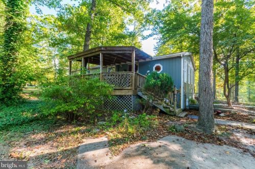 128 Pot Luck Rd, Hedgesville, WV 25427-5540