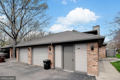 405 Shelard Pkwy, Minneapolis, MN 55426-1078
