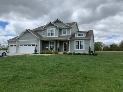 7139 Nichols Ln, Johnstown, OH 43031-9132