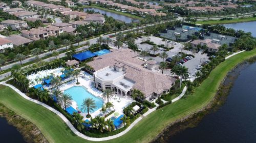 8285 Hawks Gully Ave, Delray Beach FL  33446-9674 exterior