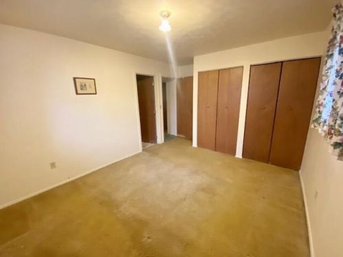 59 Miriam Dr, Florence KY  41042-1809 exterior