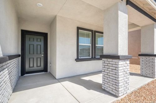 16866 Desert Willow St, Victorville, CA 92394-1415